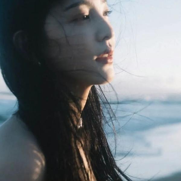 春情舞后海报