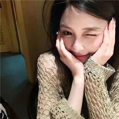 甜蜜圈套海报